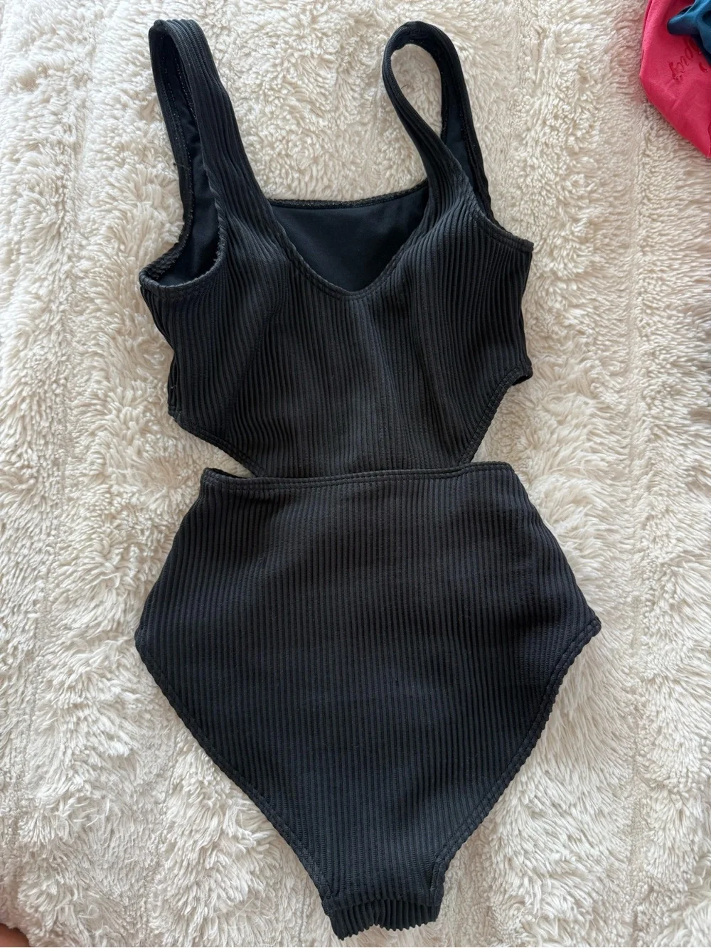 Girls' Black Ribbed Abercrombie Kids One-Piece Swimsuit with Cutout 7/8